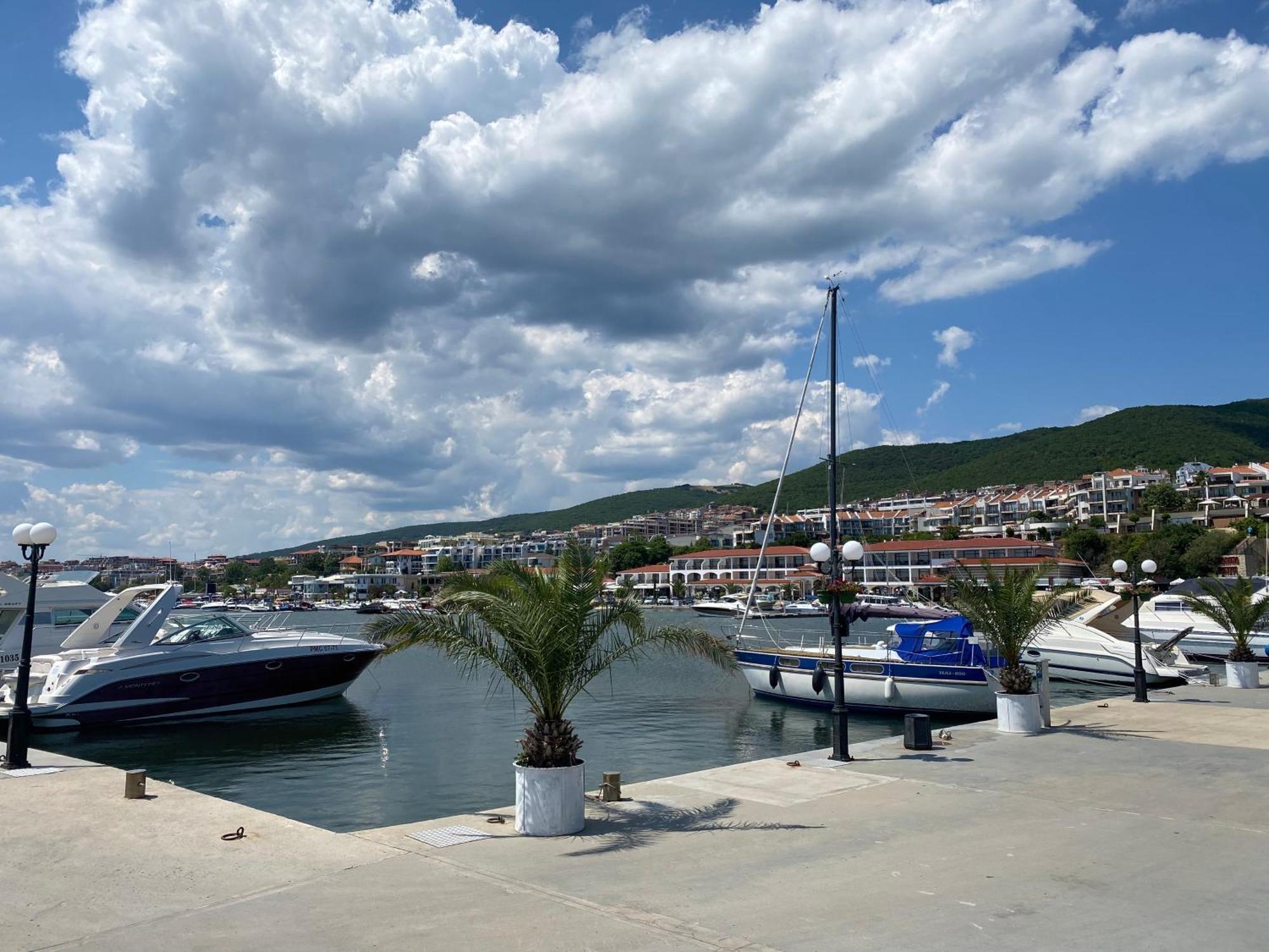 Vodenicata 7 Apartment Sveti Vlas Eksteriør bilde